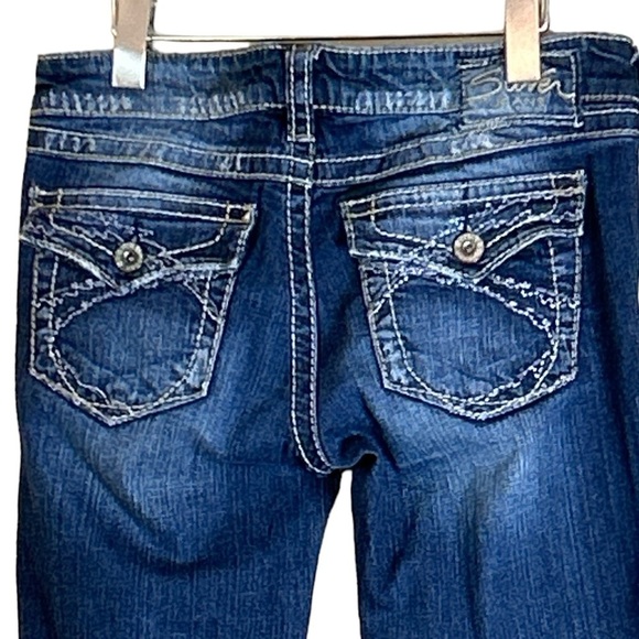 Silver Jeans Women's Berkley Surplus Bootcut Distressed Stretch Jeans Size 28/33 - Picture 4 of 9